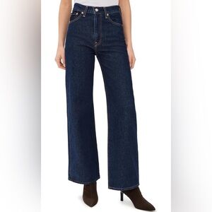 Levi’s Women’s Rib Cage Wide-Leg Jeans Shaded View Color - NWT Free Shipping! :)